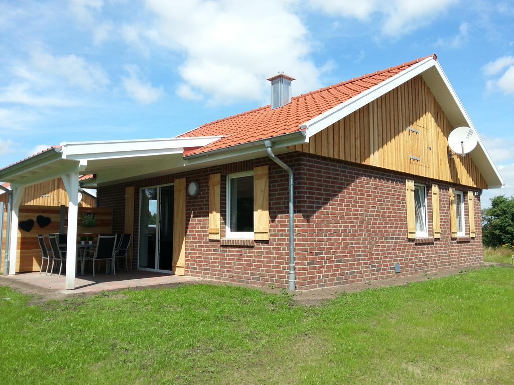 Ferienhaus Biber Vila Oberlangen Exterior foto